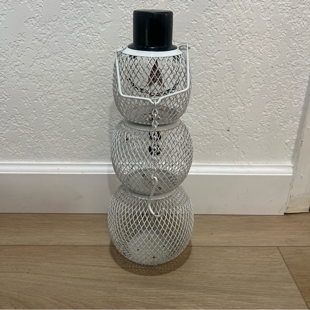 No No Snowman Wild Bird Feeder White All Metal Wire Mesh Standing Base Included - Picture 2 of 4